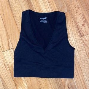 Garage V-Neck Seamless Crop Top